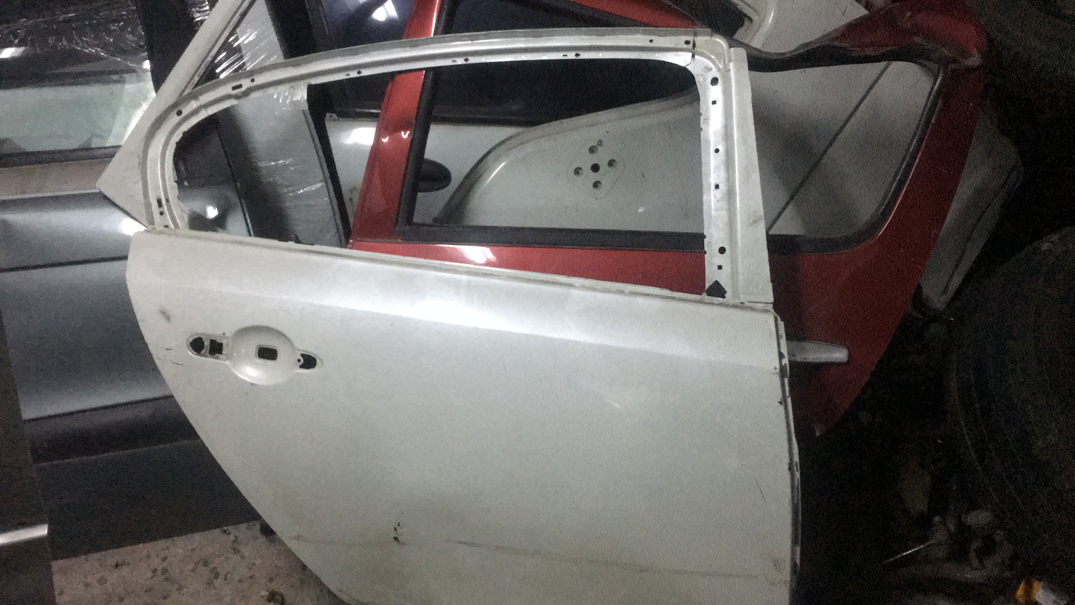 renault latitude sağ arka kapı renault latitude kapı