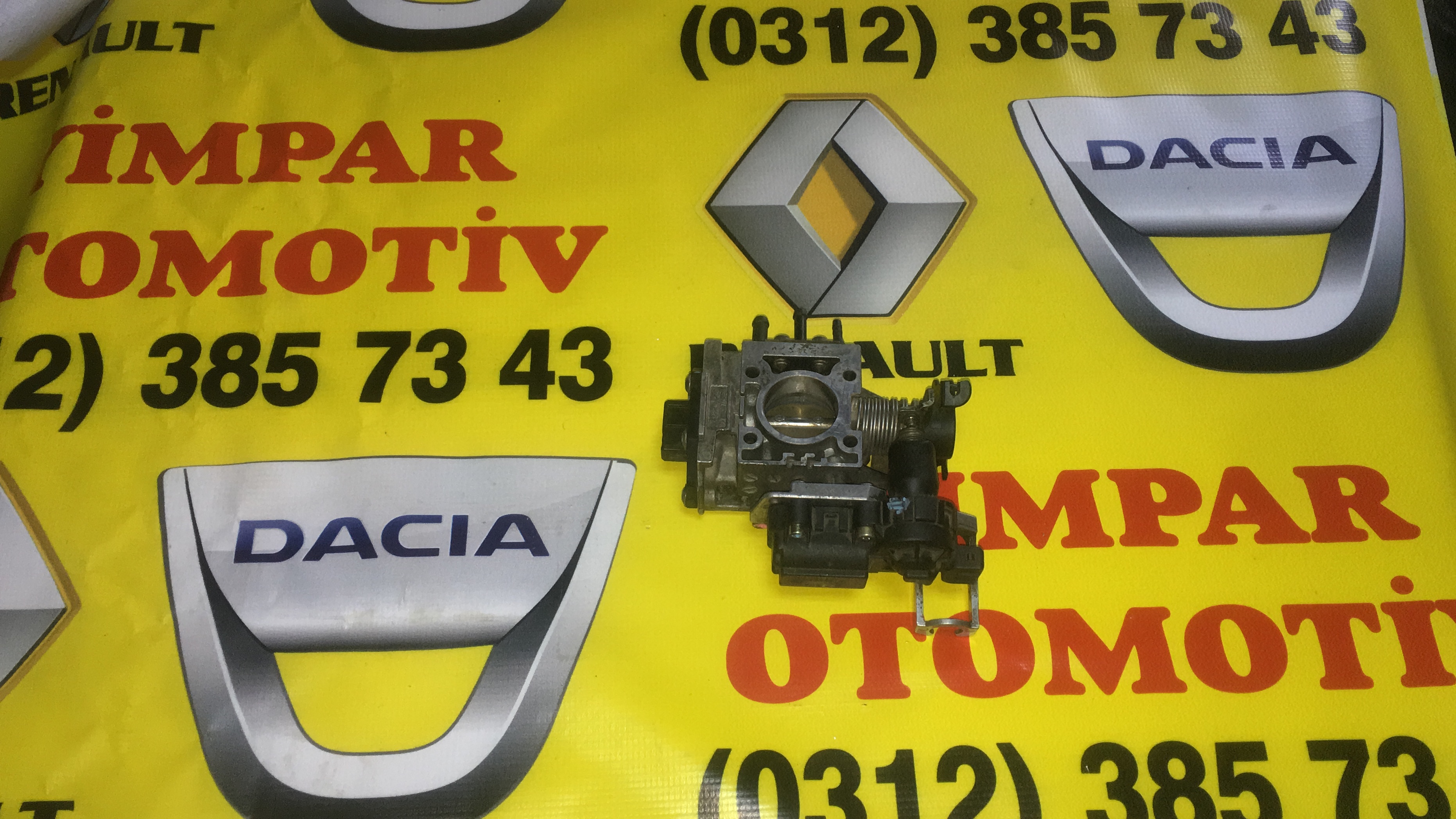 99 model clio 1.4 benzinli kelebek boğazı 99 model clio 1.4 benzinli kelebek boğazı