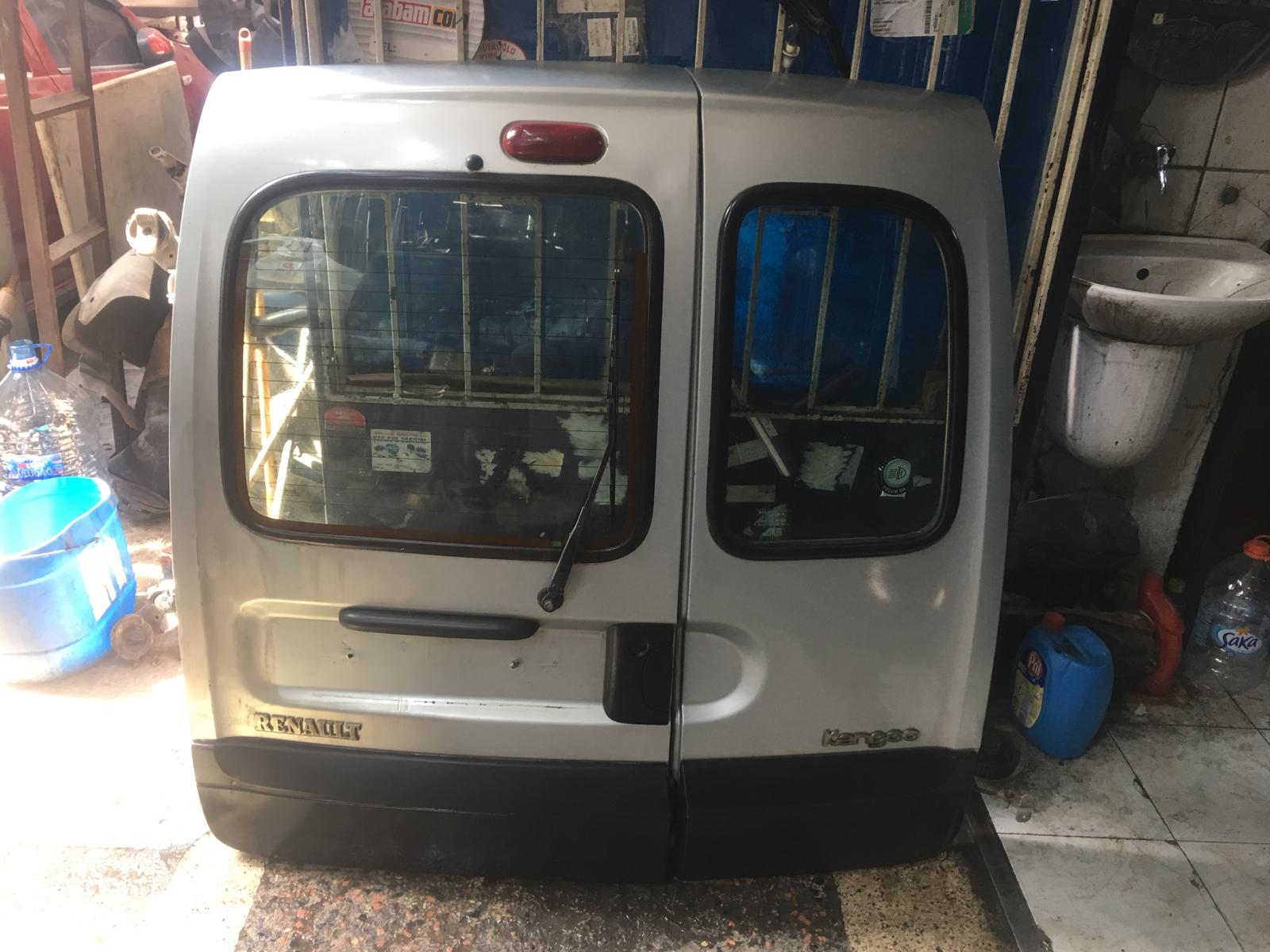 2004 model Kango Çıkma Bagaj Kapağı 2004 model Kango Çıkma Bagaj Kapağı