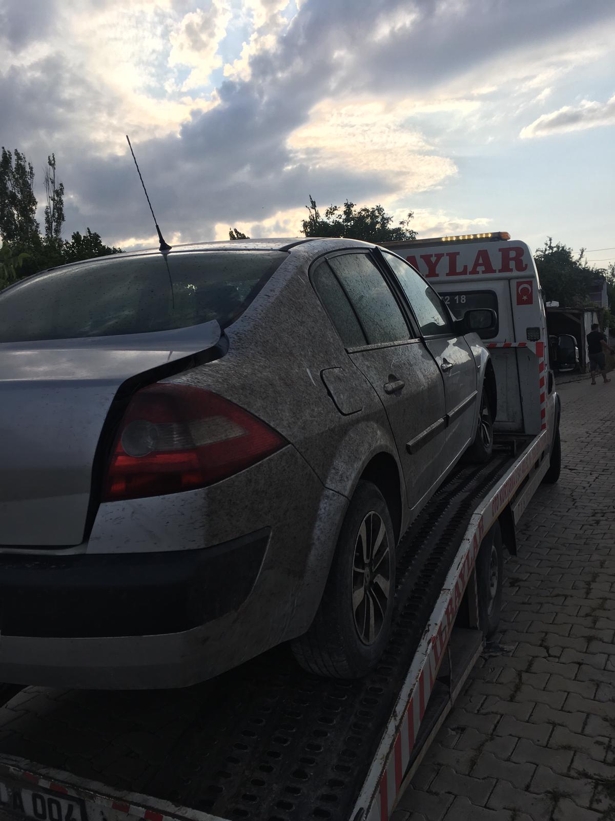 Renault megane 2 parça olarak satılık
Renault megane 2 parça olarak satılık