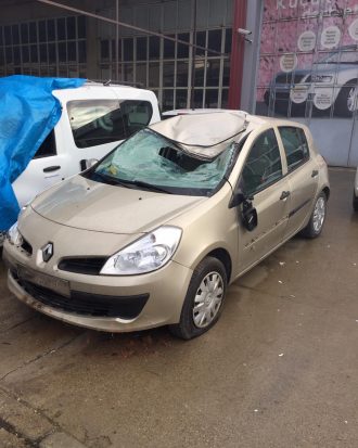 Renault clio 3 parça olarak satılık