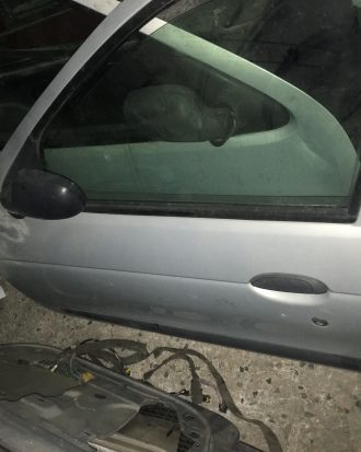 Renault megane 1 sol ön kapı
