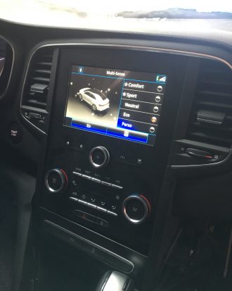 Renault megane 4 icon çıkma double teyp ekranı