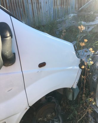 Renault trafic çıkma hatasız sağ çamurluk