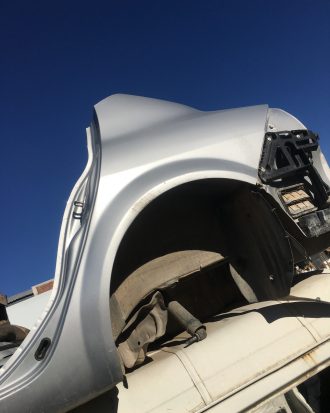 Renault megane çıkma sol arka çamurluk