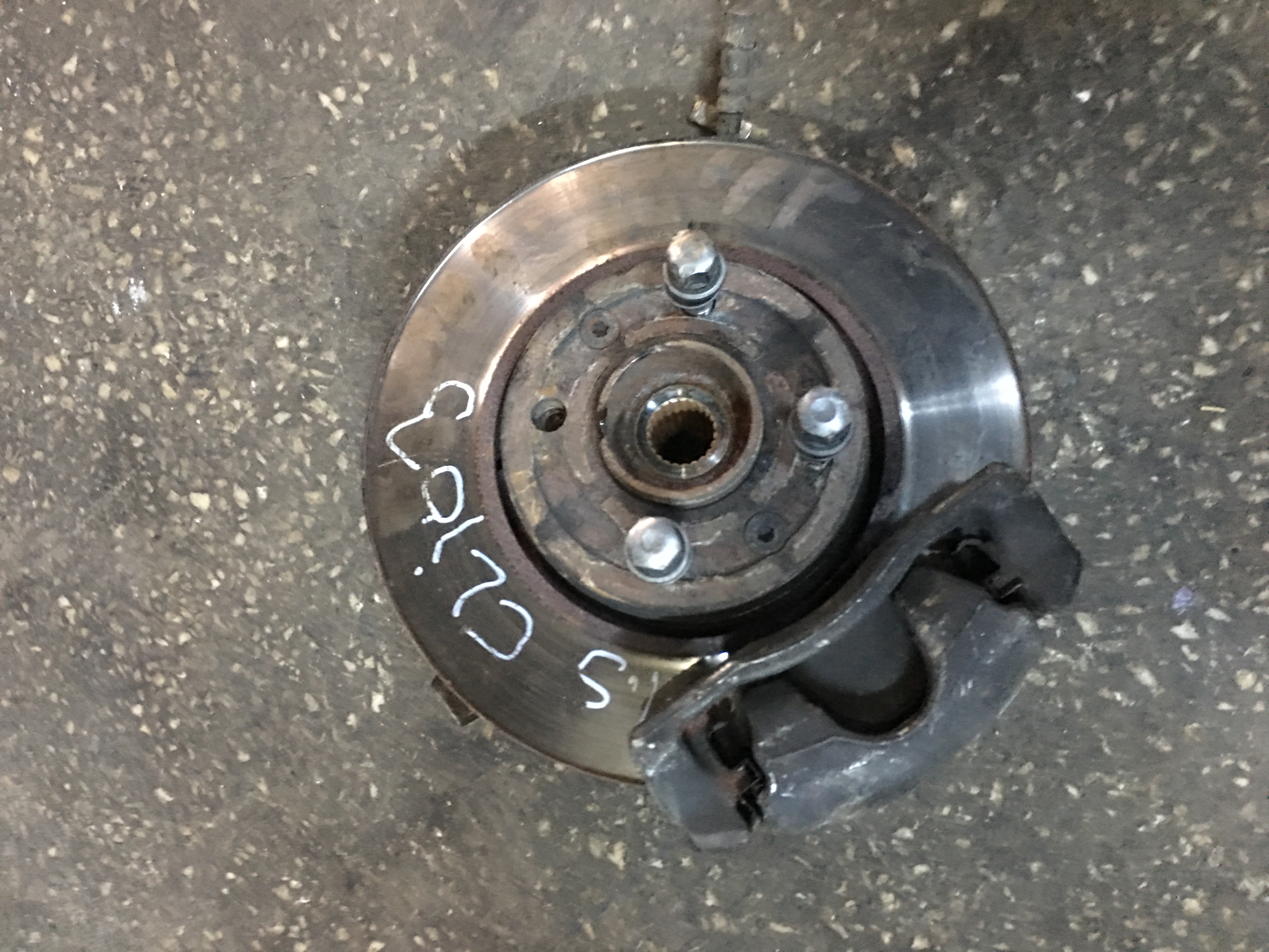 Renault clio 3 çıkma taşıyıcı Renault clio 3 çıkma taşıyıcı