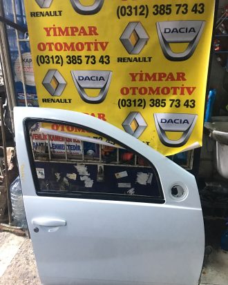 Dacıa duster çıkma hatasız sağ ön kapı
