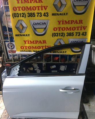 Renault megane 4 çıkma hatasız sol ön kapı