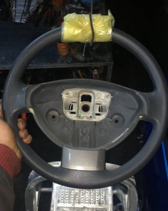 dacıa sandero direksiyon simidi