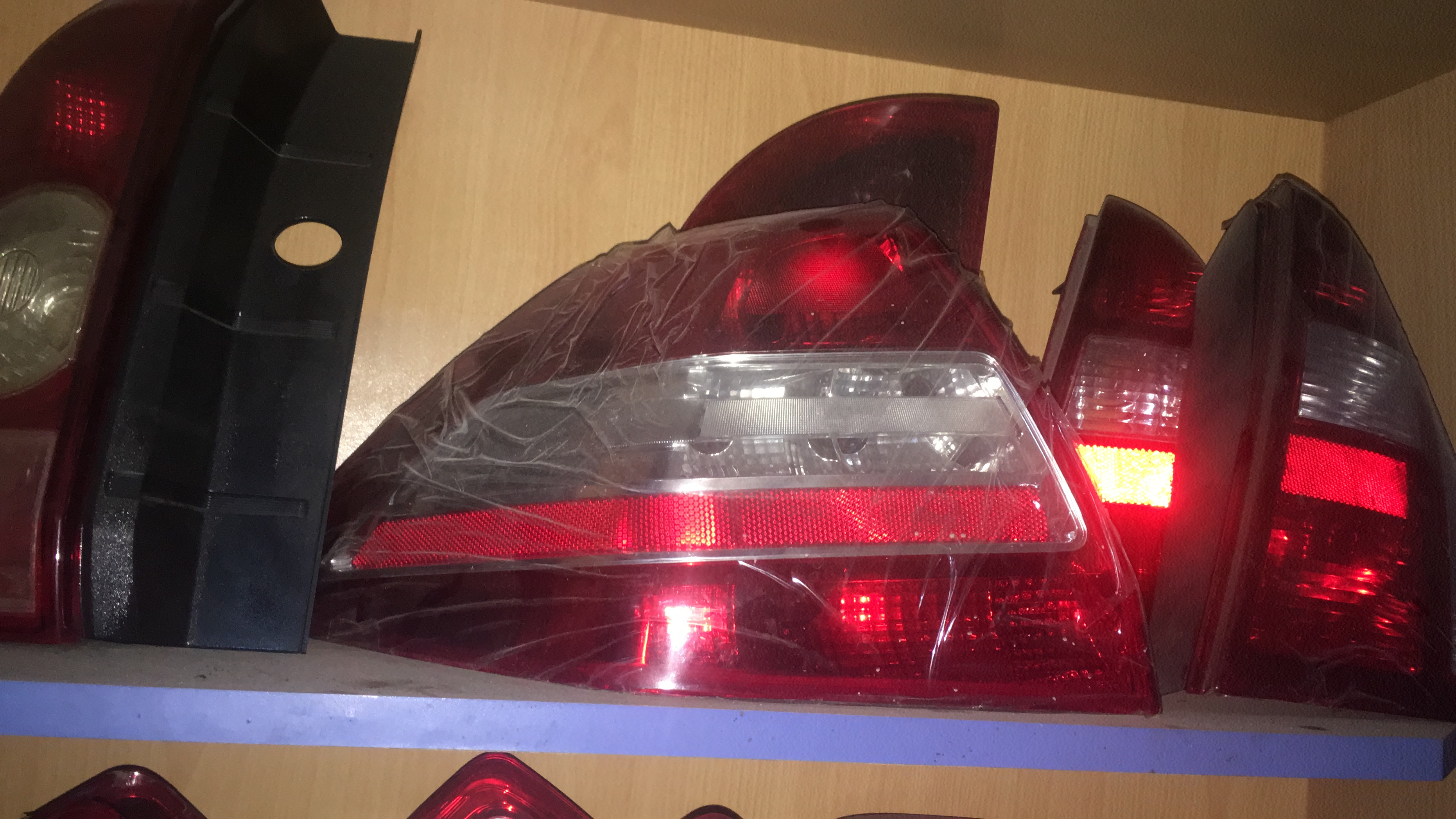 Renault megane 2 çıkma sökme sol stop Renault megane 2 çıkma sökme sol stop