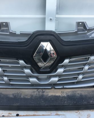 Renault master çıkma sökme ön panjur