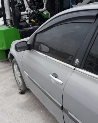 Renault megane 2 çıkma sökme sol ön kapı