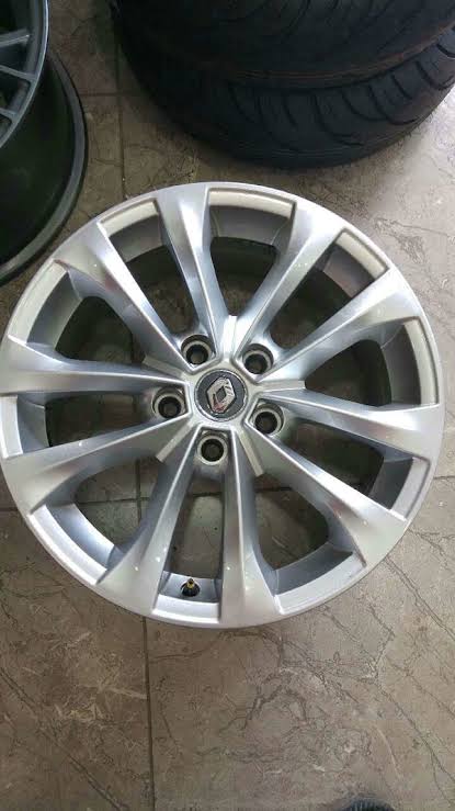 Renault megane 4 çıkma sökme çelik jant Renault megane 4 çıkma sökme çelik jant