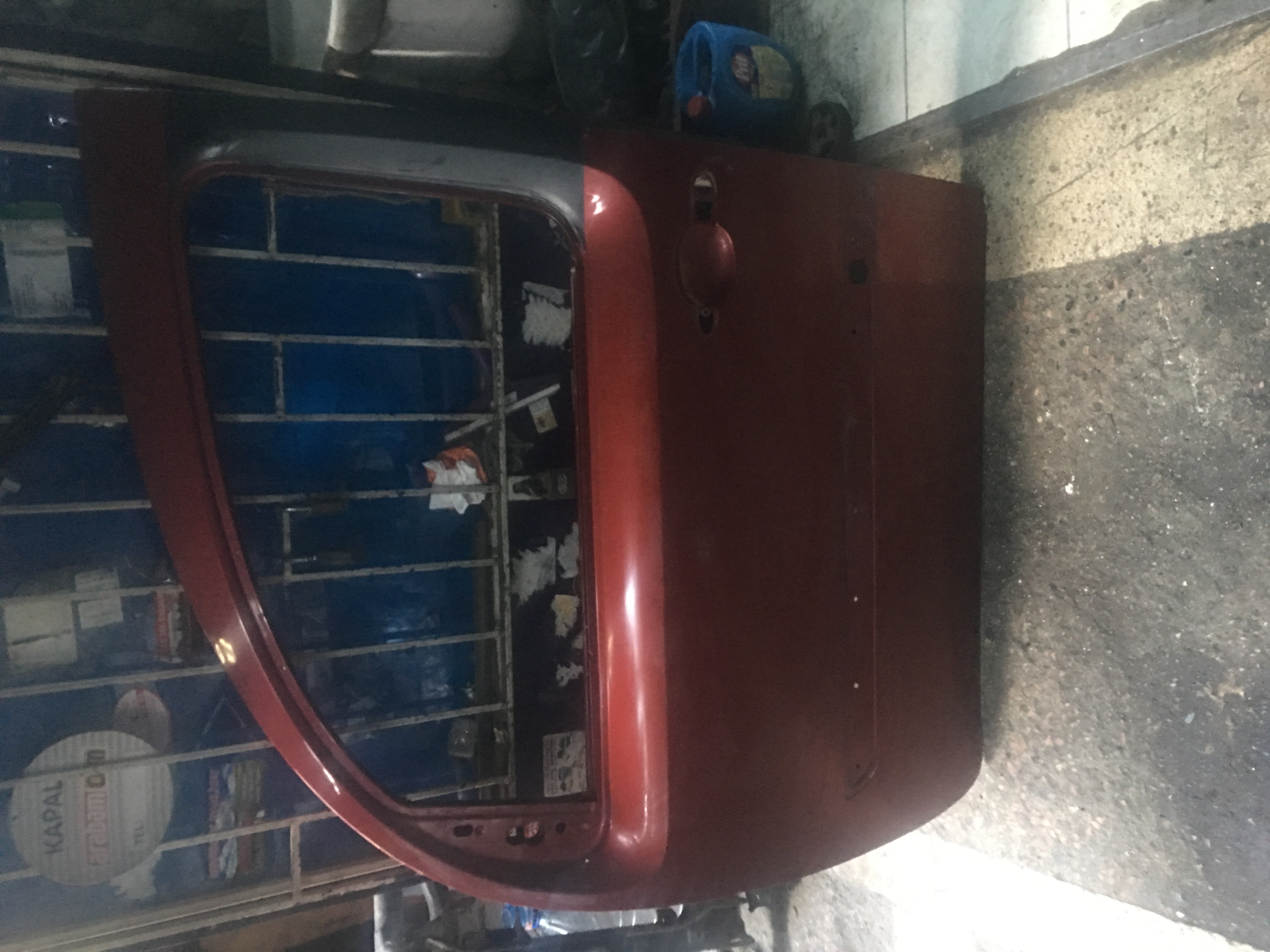 Renault kangoo 3 çıkma sökme sol ön kapı Renault kangoo 3 çıkma sökme sol ön kapı