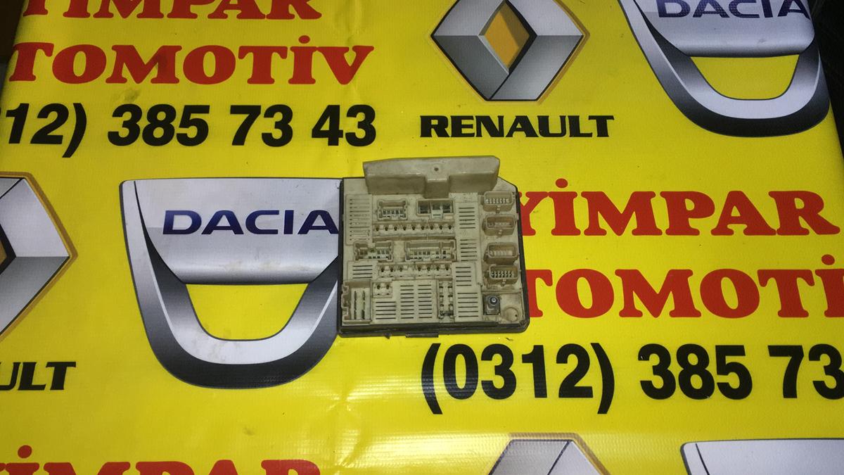 Renault megane 2 çıkma sökme sigorta tablası kutusu komple Renault megane 2 çıkma sökme sigorta tablası kutusu komple