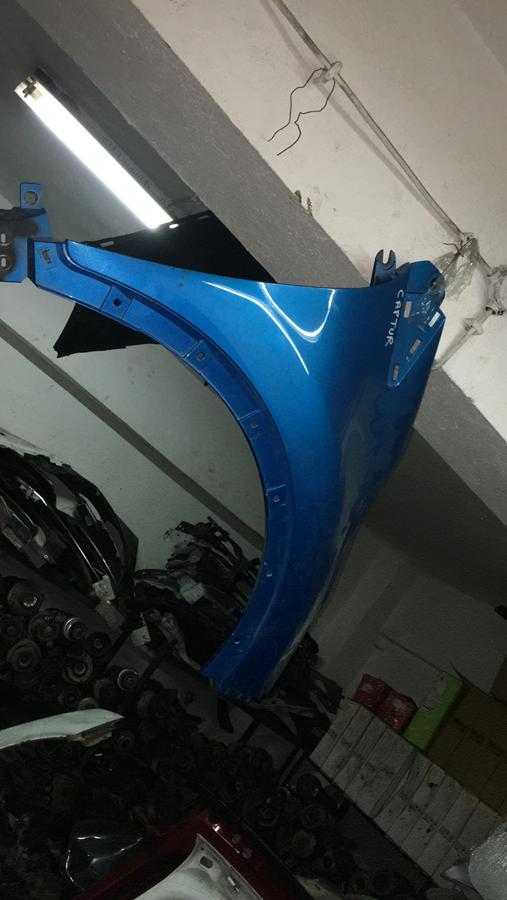 Renault captur çıkma sökme hatasız sağ çamurluk Renault captur çıkma sökme hatasız sağ çamurluk