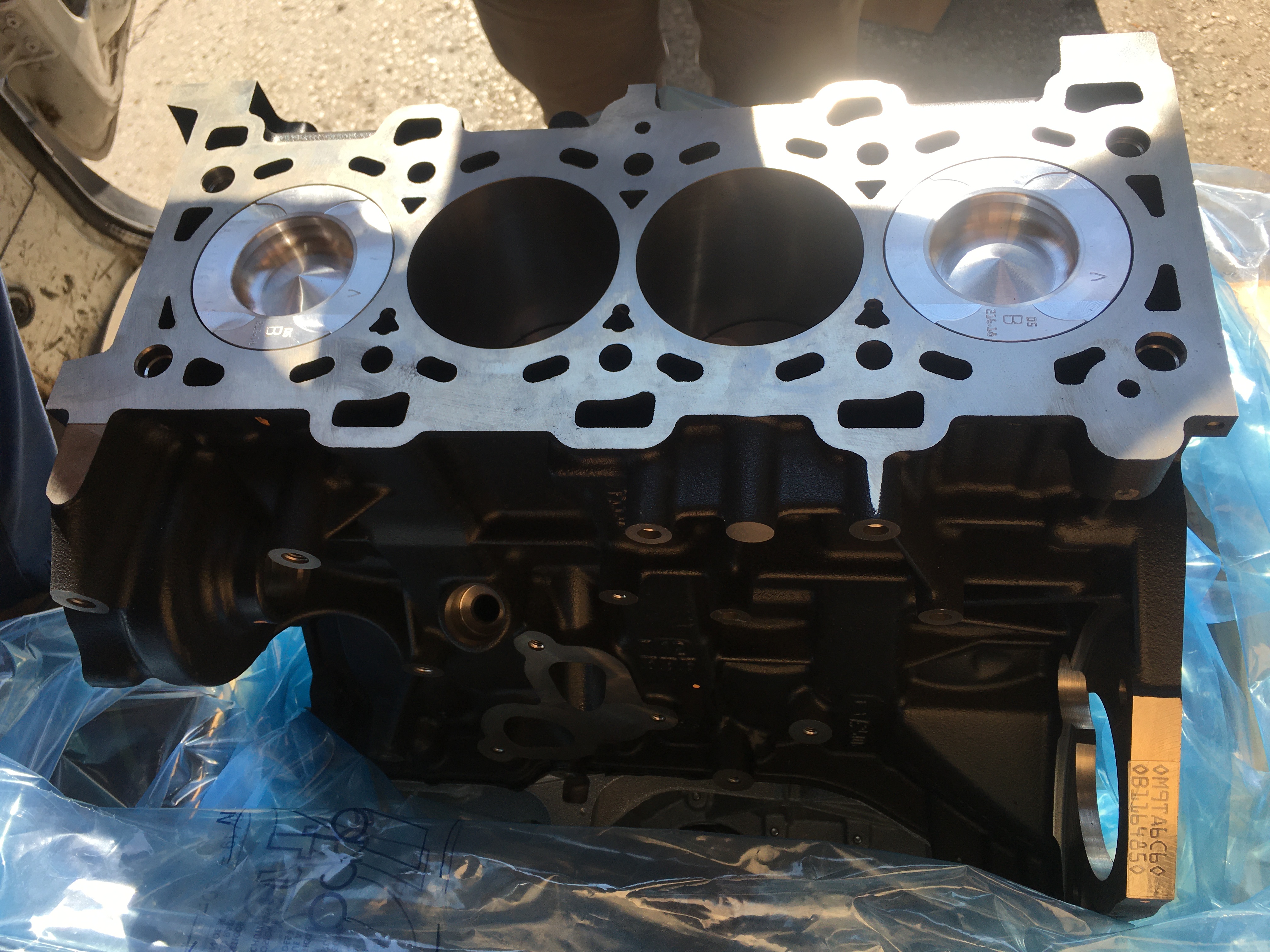 Renault master 2.3 dizel M9T 706 yarım motor Renault master 2.3 dizel M9T 706 yarım motor