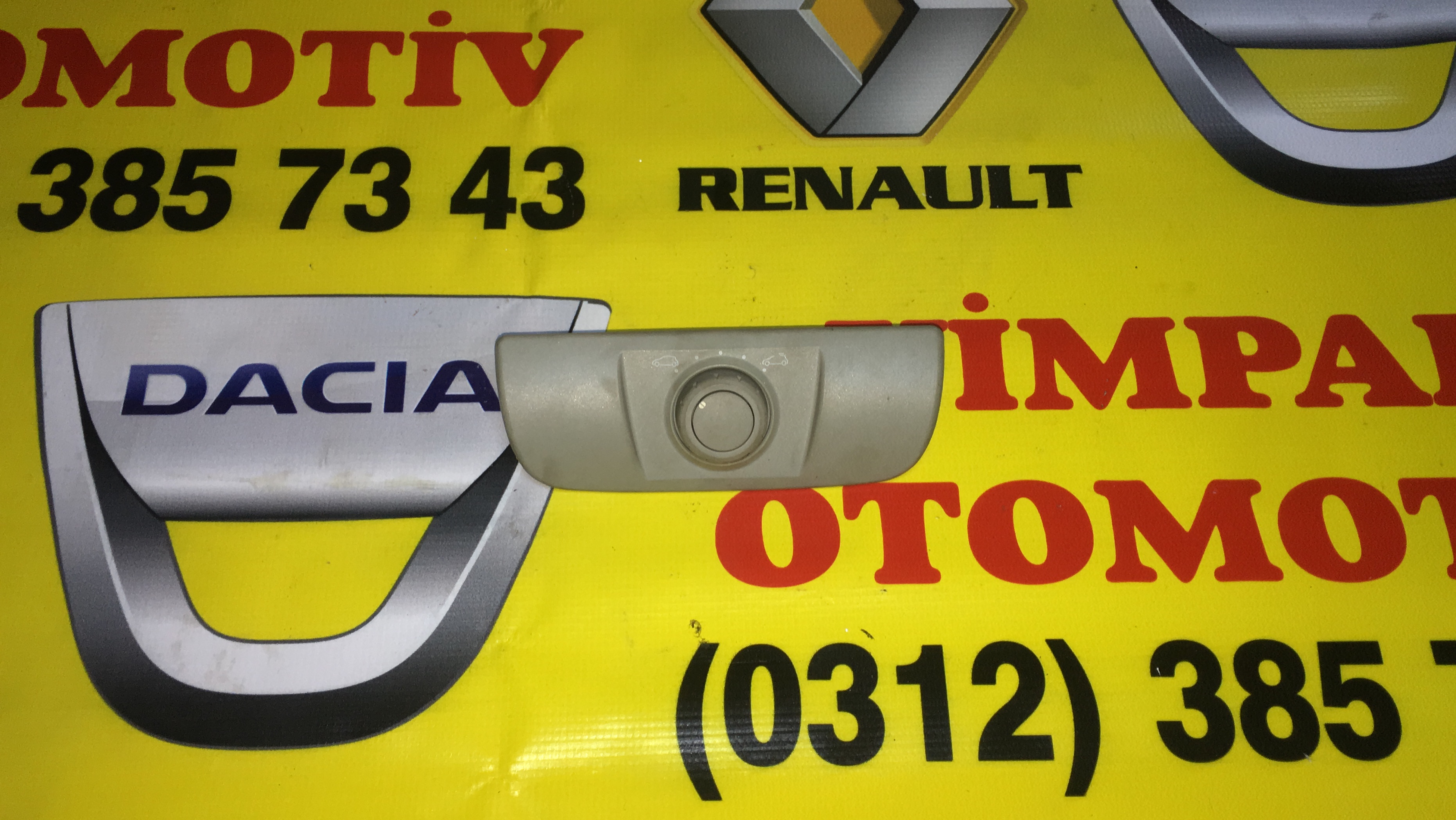 Renault megane 2 çıkma sanruf düğmesi ve çercevesi Renault megane 2 çıkma sanruf düğmesi ve çercevesi
