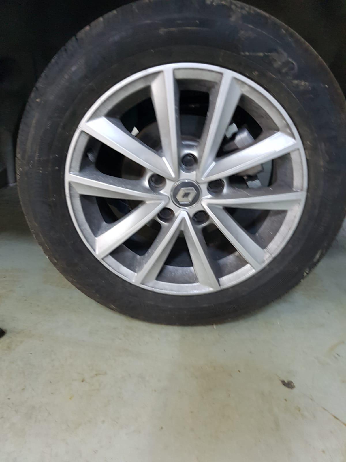 Renault megane 4 çıkma orjinal çelik jant Renault megane 4 çıkma orjinal çelik jant