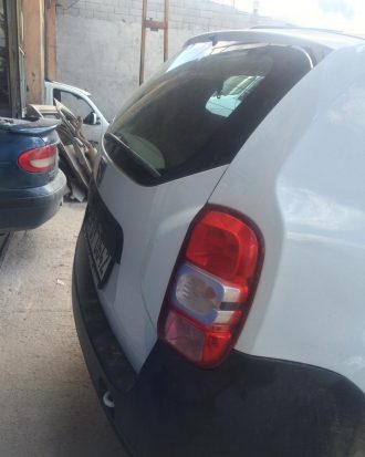 Dacıa duster çıkma orjinal sağ stop