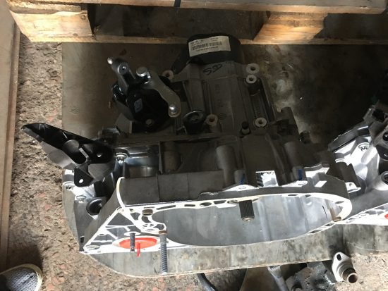 Renault megane sıfır orjinal şanzıman JR5 342 Renault megane sıfır orjinal şanzıman JR5 342