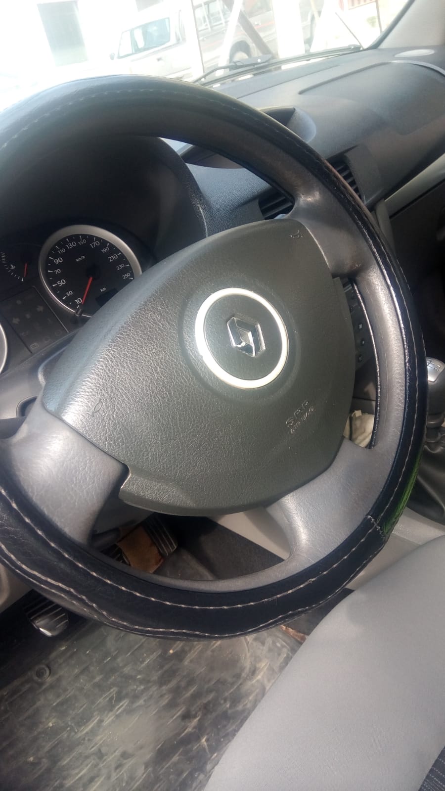 Renault symbol çıkma orjinal sürücü airbag Renault symbol çıkma orjinal sürücü airbag