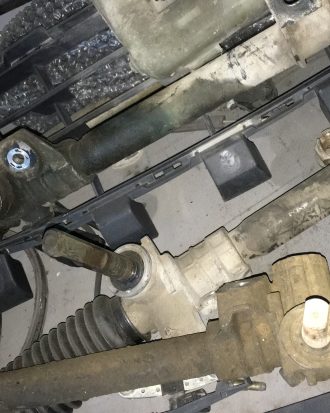 Renault 9 çıkma orjinal direksiyon kutusu