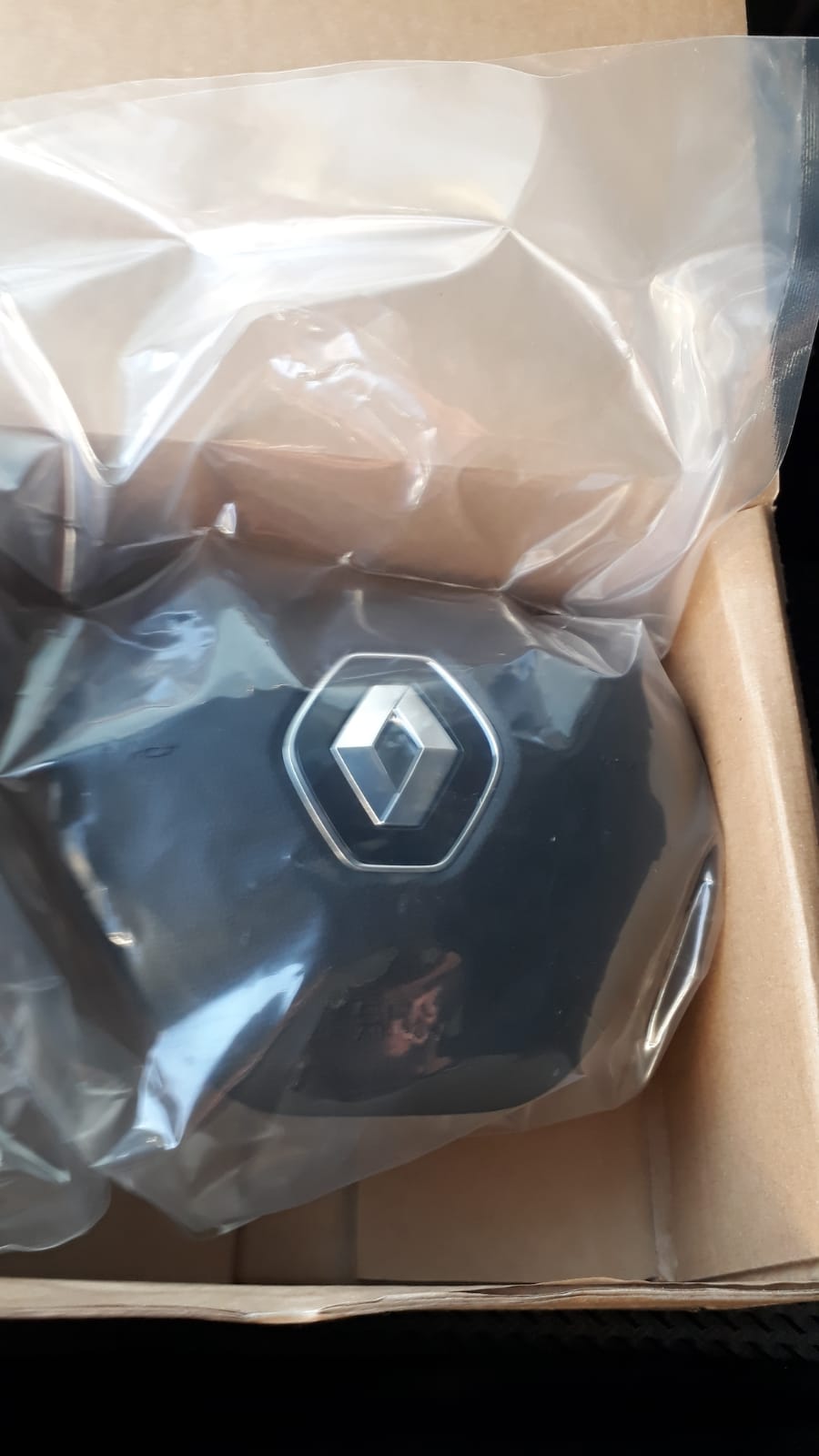 Renault symbol sıfır orjinal sürücü airbag Renault symbol sıfır orjinal sürücü airbag