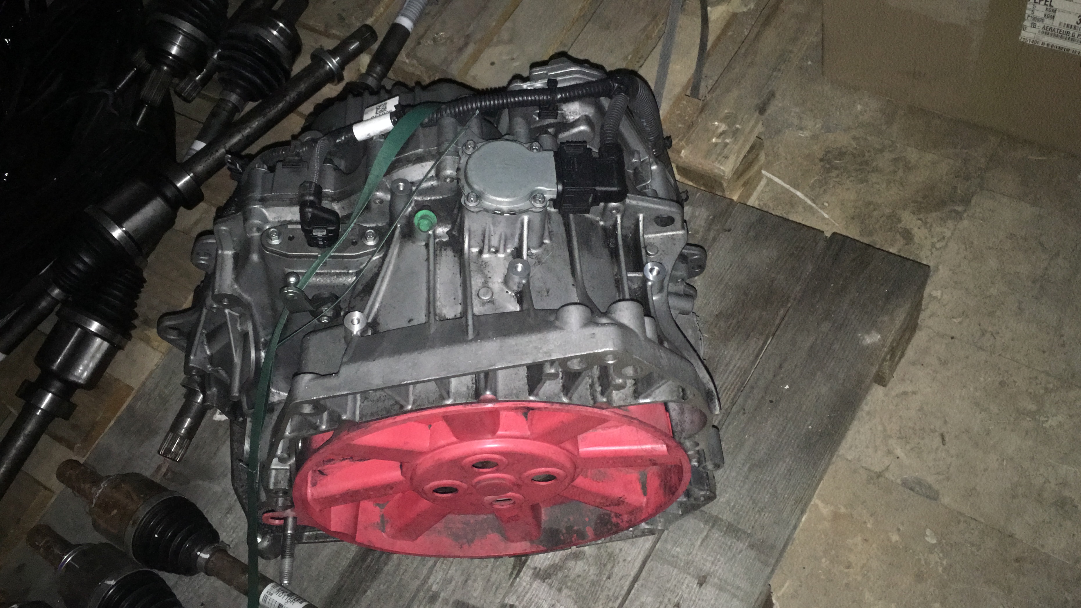 Renault fluence clio 4 kadjar megane sıfr EDC şanzıman Renault fluence clio 4 kadjar megane sıfr EDC şanzıman