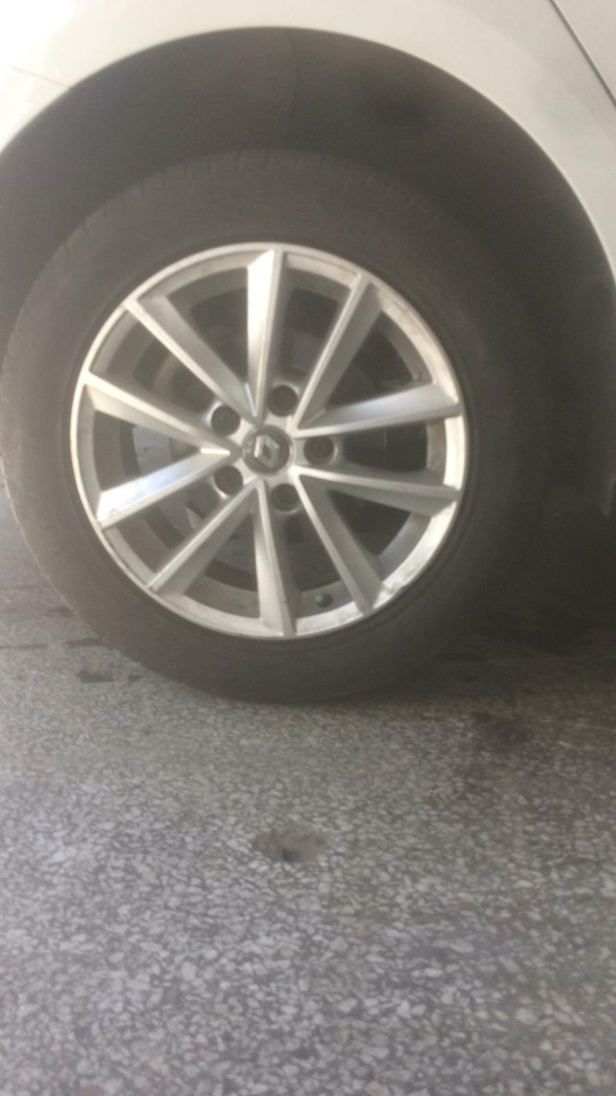 Renault megane 4 çıkma 16 inç çelik jant Renault megane 4 çıkma 16 inç çelik jant