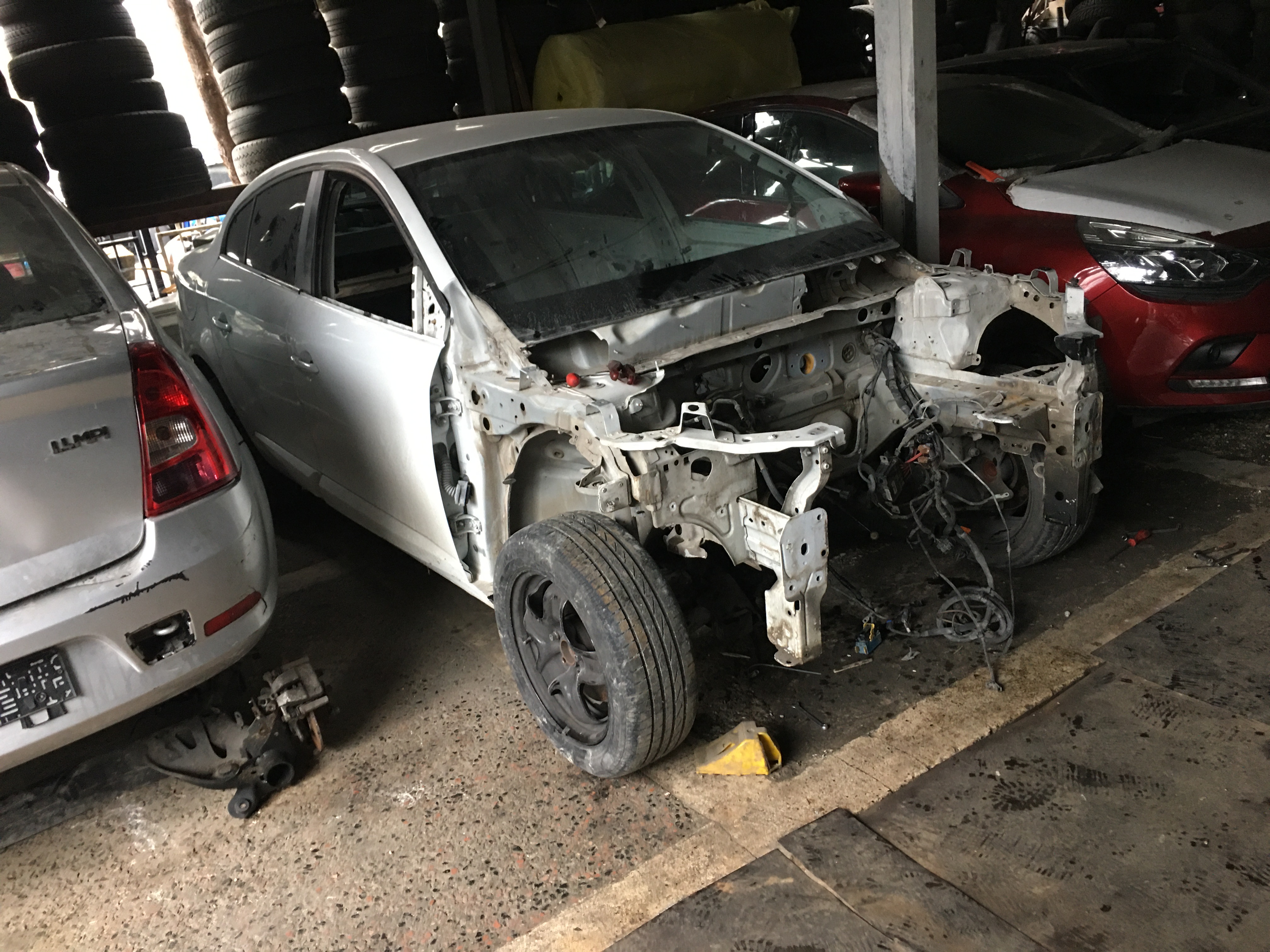 Renault fluence beyaz komple kupa Renault fluence beyaz komple kupa