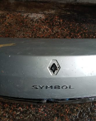 Renault symbol talya kasa çıkma orjinal bagaj kapağı