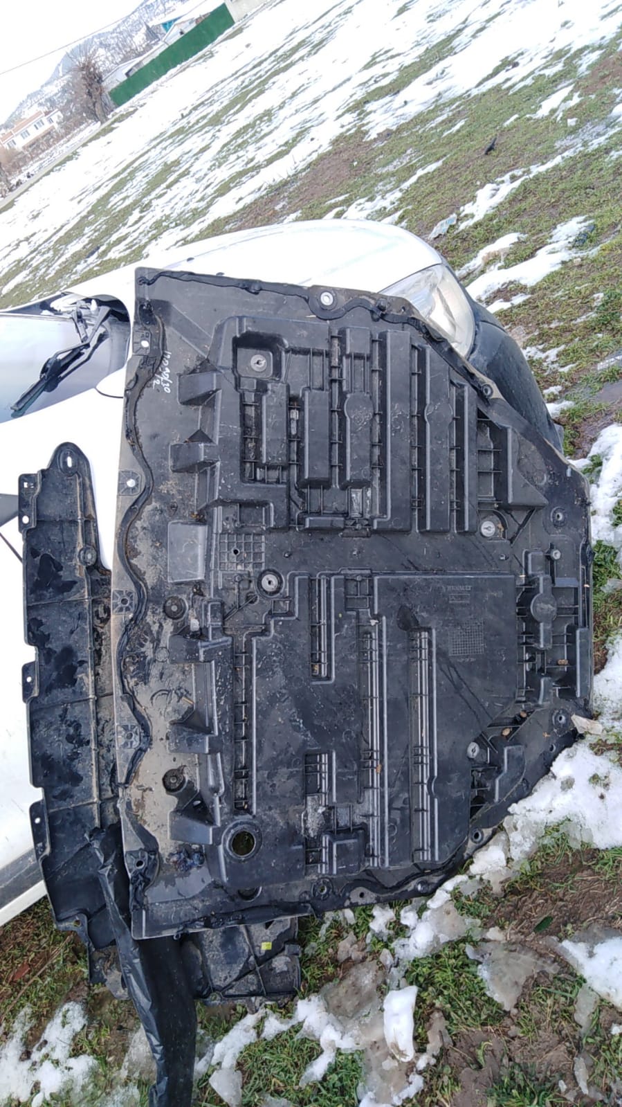 Renault megane 4 çıkma orjinal edblue tipi bagaj havuzu Renault megane 4 çıkma orjinal edblue tipi bagaj havuzu