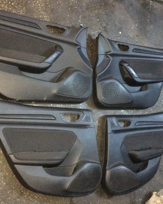 Renault megane 4 çıkma orjinal kapı döşemesi takımı