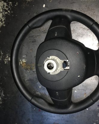Renault megane 4 çıkma orjinal direksiyon simidi