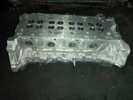 Renault master 3 2.3 dizel çıkma orjinal silindir kapağı Renault master 3 2.3 dizel çıkma orjinal silindir kapağı