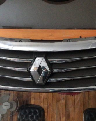 renault latitude çıkma orjinal ön panjur