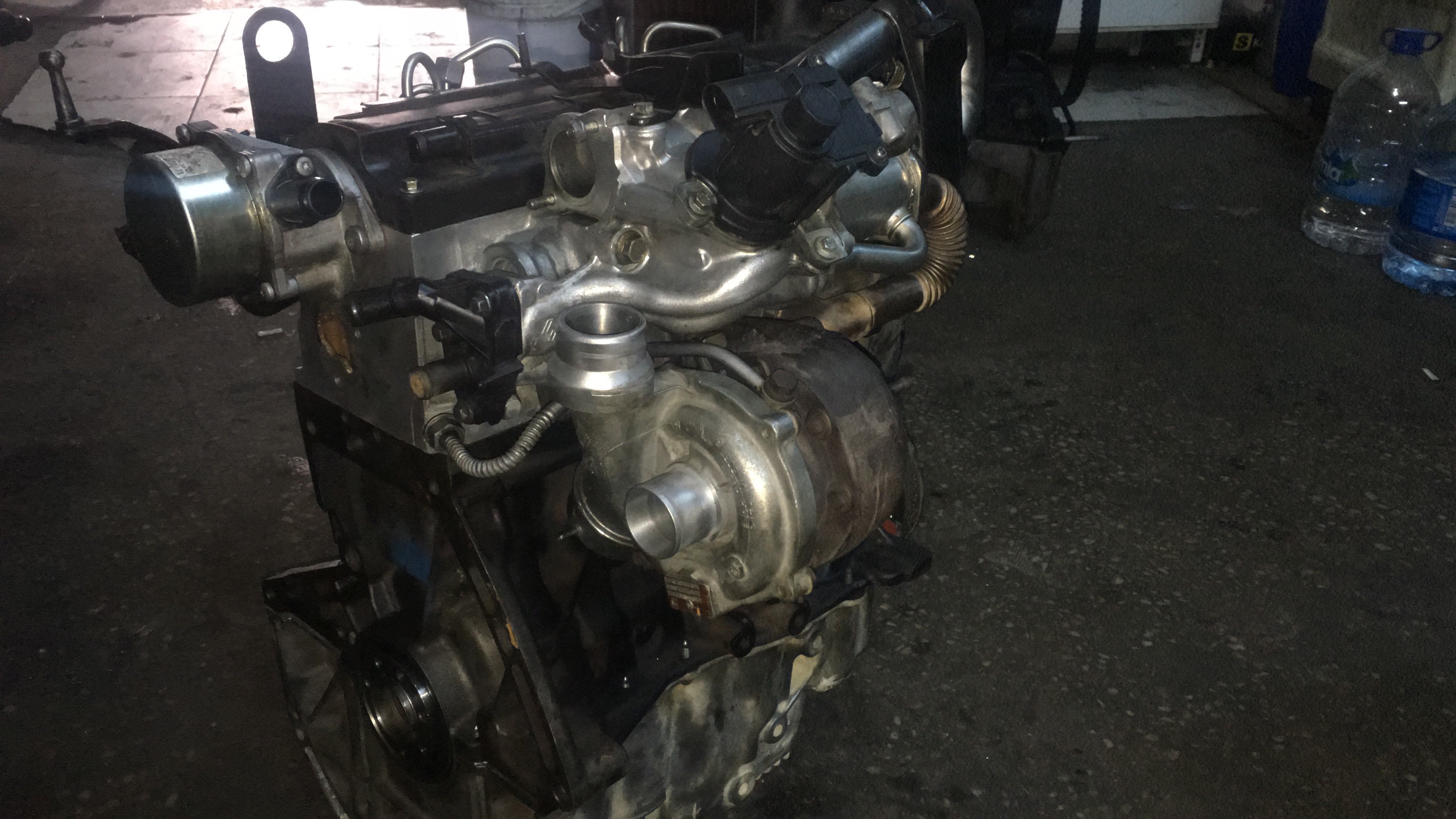 Renault megane 2 1.5 dizel K9K 100 BG Çıkma komple motor Renault megane 2 1.5 dizel K9K 100 BG Çıkma komple motor