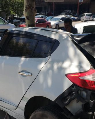 Renault megane 3 çıkma kesme sol arka çamurluk