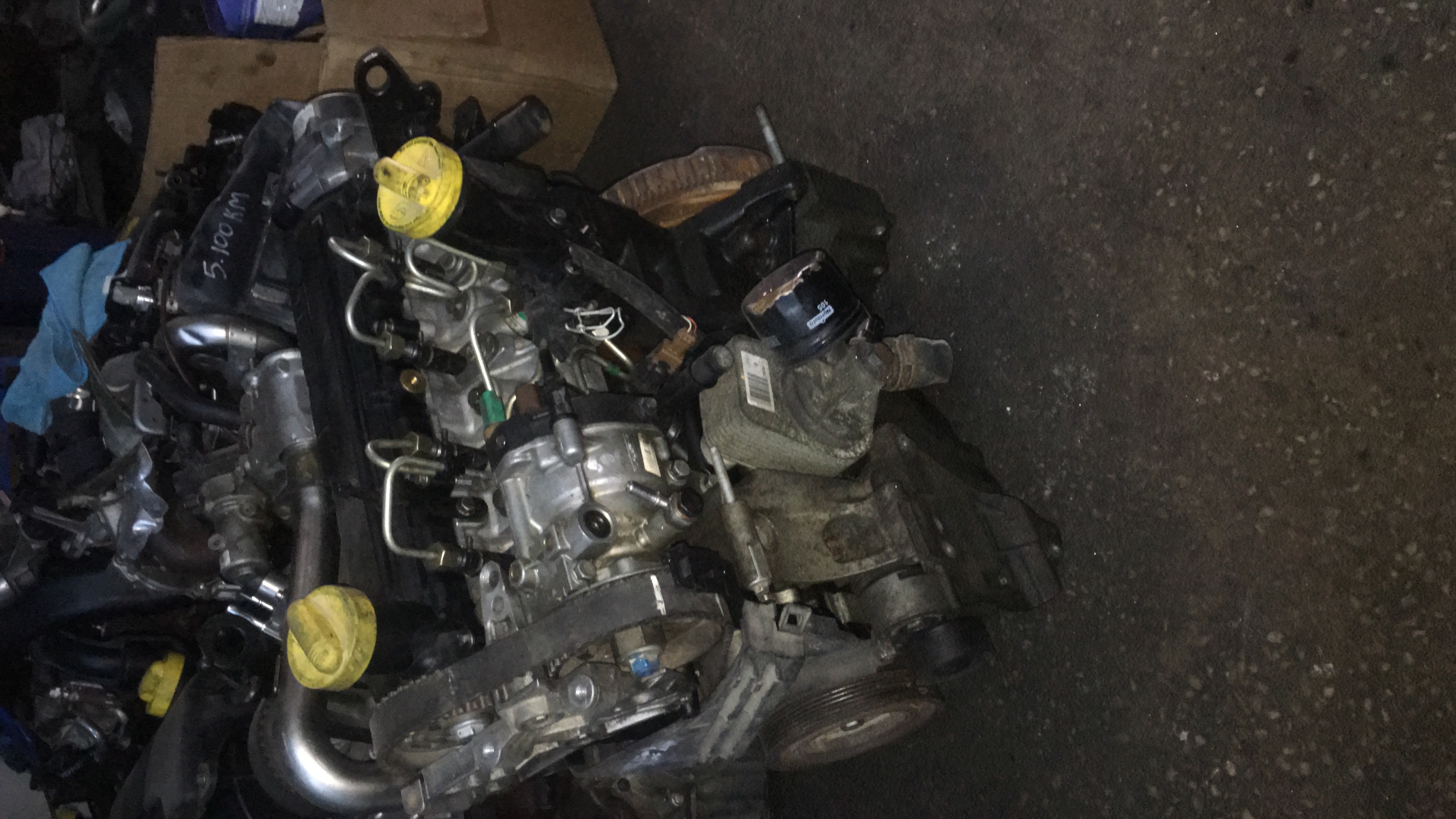 Renault megane 1.5 dizel çıkma motor Renault megane 1.5 dizel çıkma motor