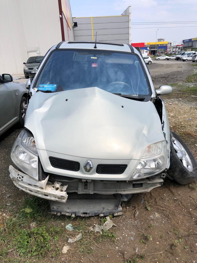 Renault scenic çıkma parça Renault scenic çıkma parça