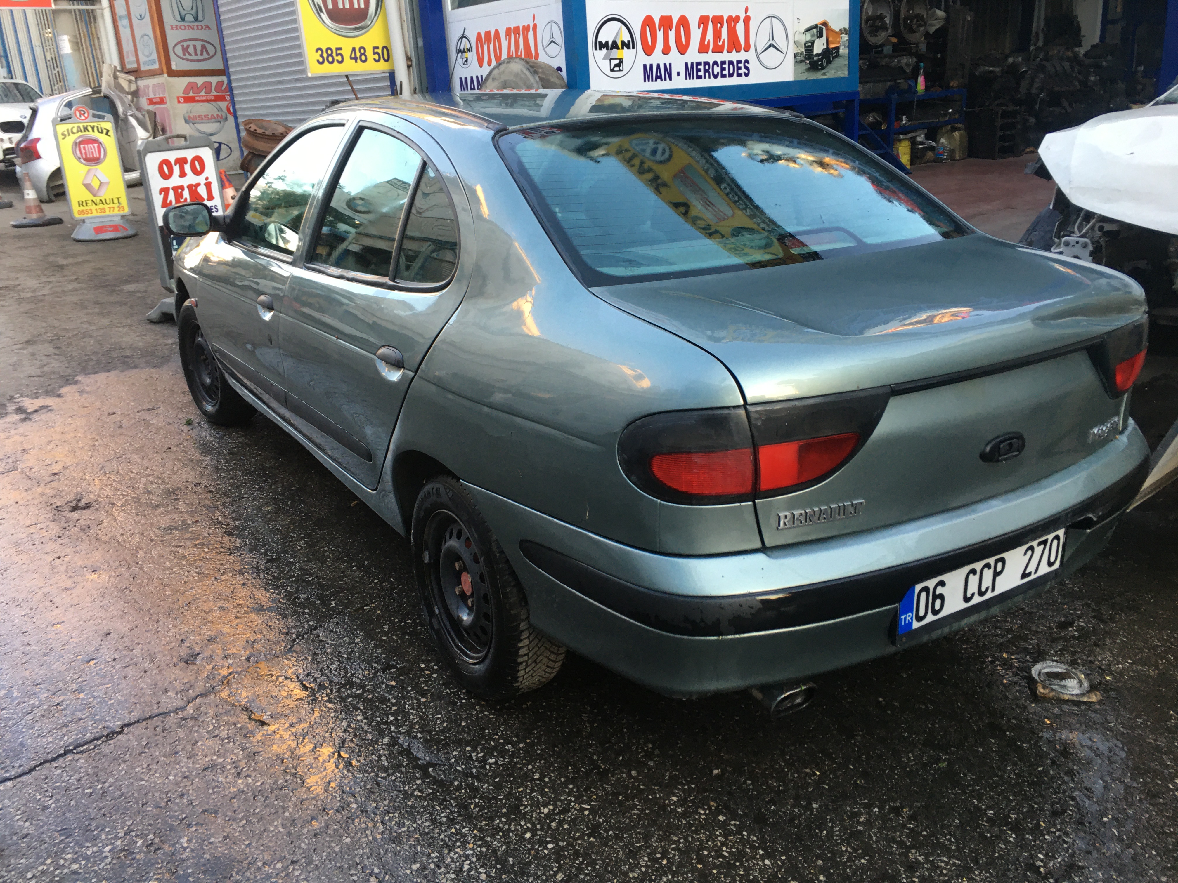 Renault megane 1 çıkma hatasız kupa Renault megane 1 çıkma hatasız kupa