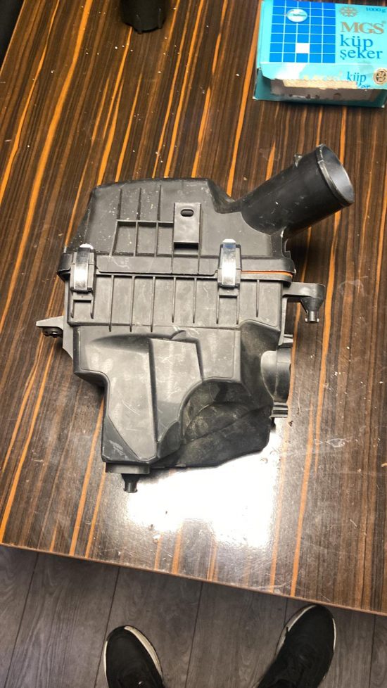 Renault taliant clio 5 dacıa sandero hava filitre kutusu