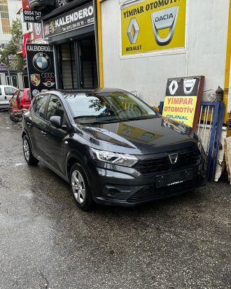 sandero sağ arka kapı